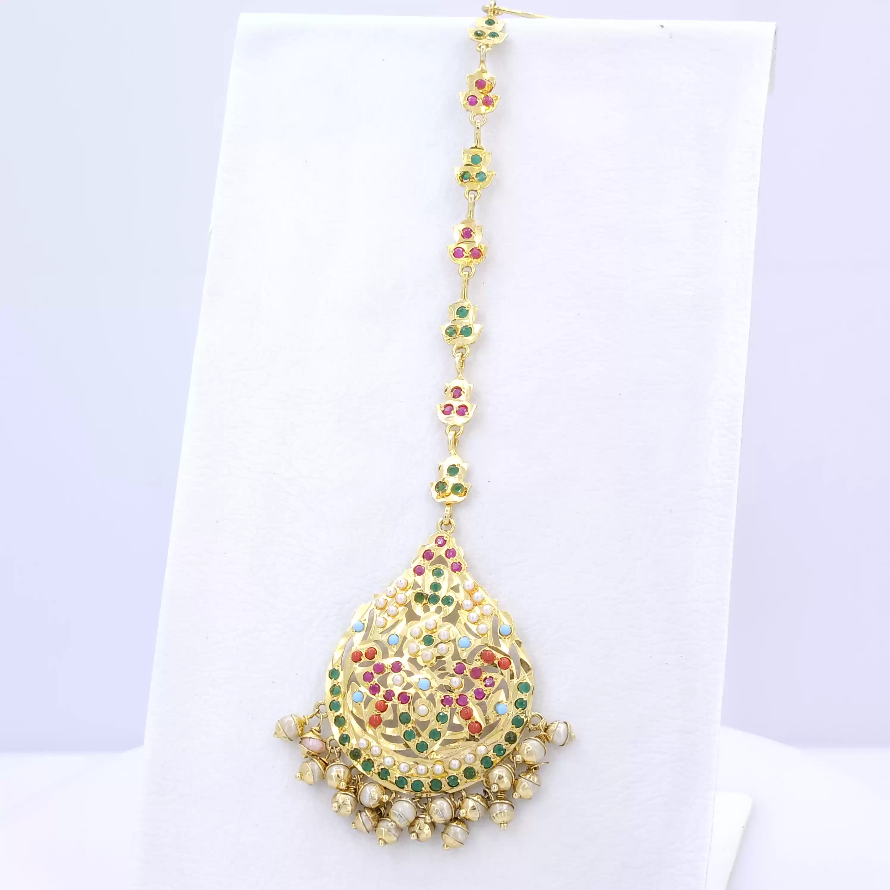 Raameen Goldfleur